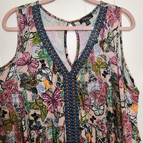 Cupio Boho Butterfly Print Pink Top Cold Shoulder Bell Sleeves Size 1X Stretch - Picture 5 of 7